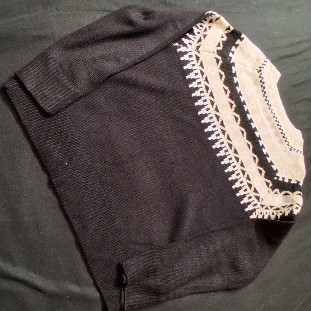 Black and Cream Patterned Women's Sweater